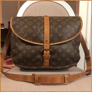 Authentic Louis Vuitton Saumur 35
